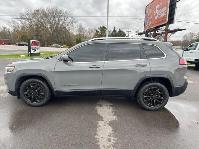 used 2020 Jeep Cherokee car, priced at $15,499