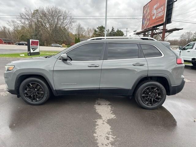 used 2020 Jeep Cherokee car, priced at $13,299