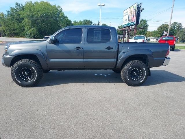 used 2013 Toyota Tacoma car, priced at $19,112