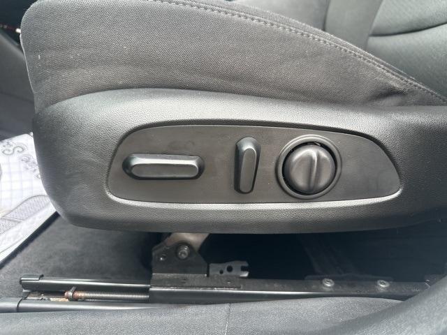 used 2021 Chevrolet Malibu car, priced at $18,326