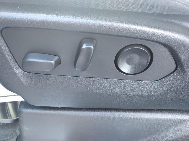 used 2022 Chevrolet Silverado 1500 car, priced at $29,116