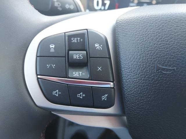 new 2025 Ford Explorer car, priced at $46,046