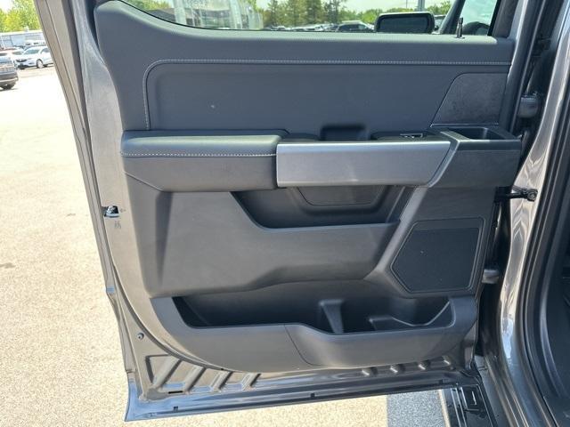 new 2025 Ford F-150 car, priced at $55,567