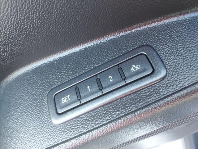 used 2016 Chevrolet Suburban car, priced at $10,948