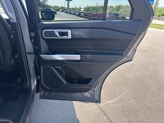 used 2022 Ford Explorer car, priced at $30,734