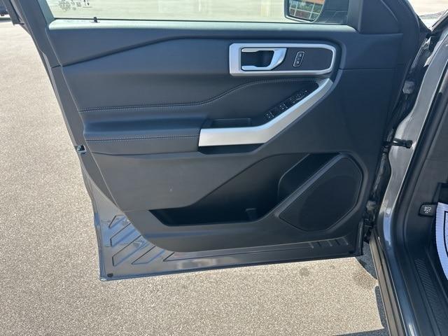 used 2022 Ford Explorer car, priced at $30,734