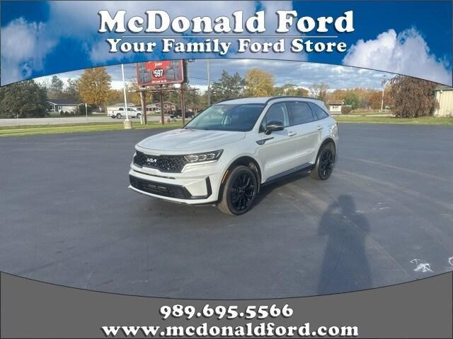 used 2023 Kia Sorento car, priced at $28,961