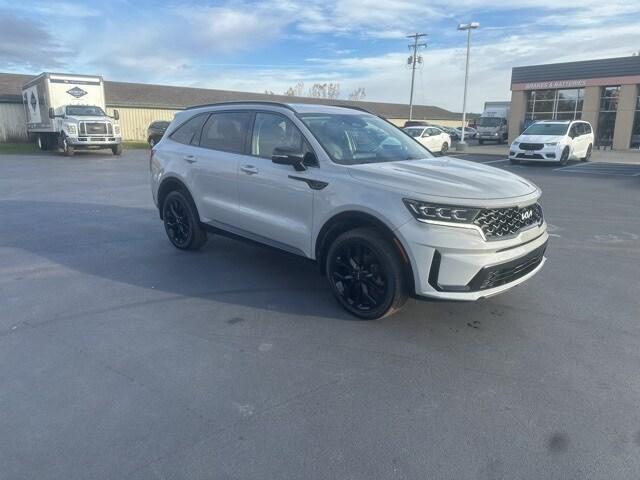 used 2023 Kia Sorento car, priced at $28,961