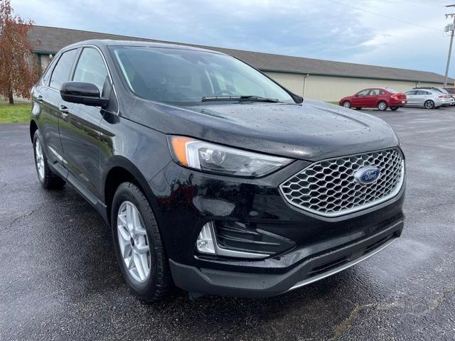 new 2024 Ford Edge car, priced at $40,450