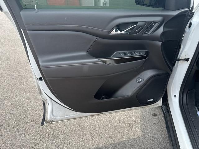 used 2023 GMC Acadia car, priced at $31,976