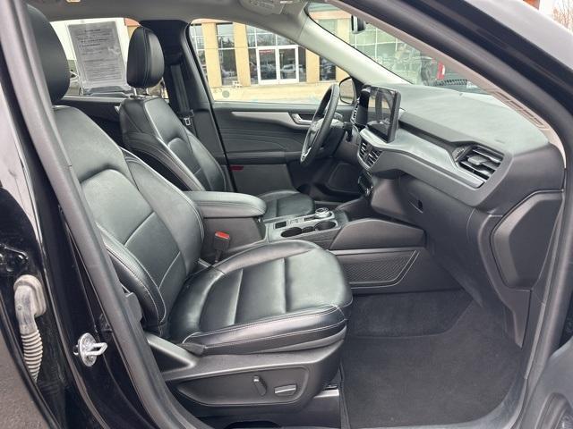 used 2023 Ford Escape car, priced at $25,418