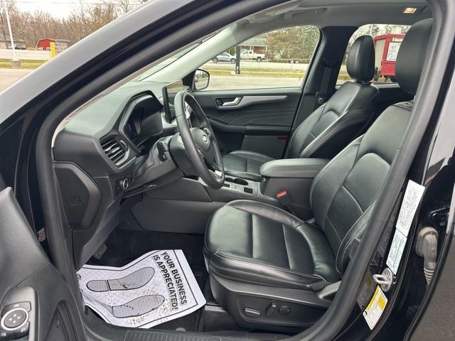 used 2023 Ford Escape car, priced at $25,418