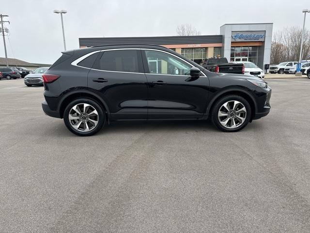 used 2023 Ford Escape car, priced at $25,418