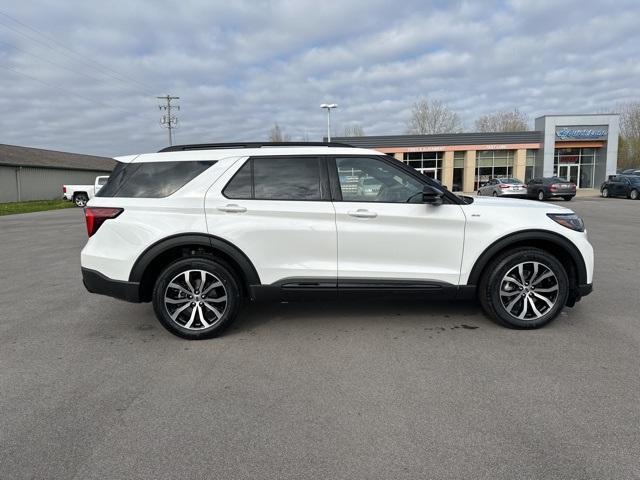 new 2025 Ford Explorer car, priced at $45,913