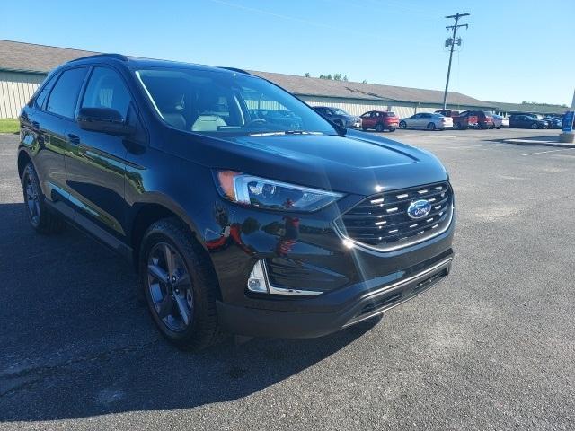 new 2024 Ford Edge car, priced at $41,620