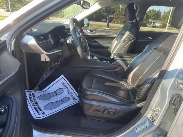 used 2023 Jeep Grand Cherokee L car, priced at $27,943