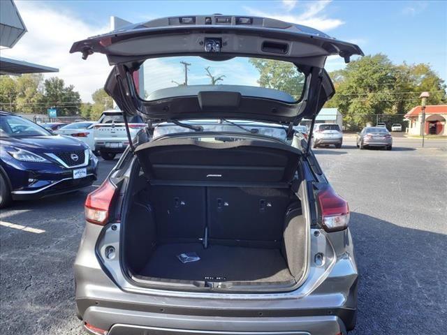 new 2024 Nissan Kicks car, priced at $25,889