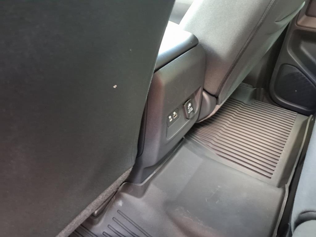 new 2025 Nissan Frontier car, priced at $39,854