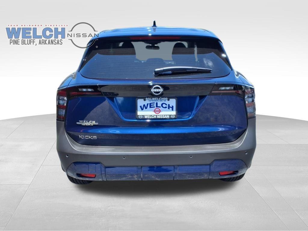 new 2025 Nissan Kicks car, priced at $29,274