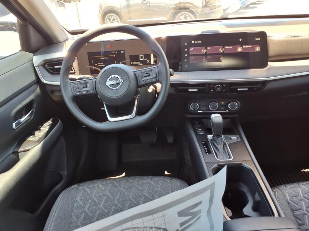new 2025 Nissan Kicks car, priced at $29,274