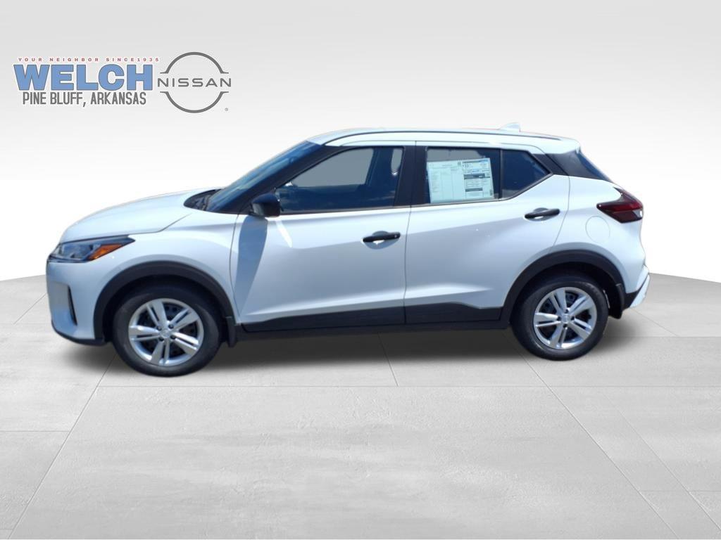 new 2025 Nissan Kicks Play car, priced at $24,349