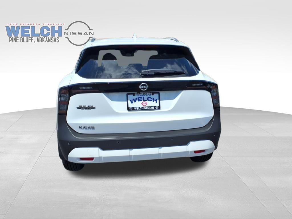 new 2025 Nissan Kicks car, priced at $29,209