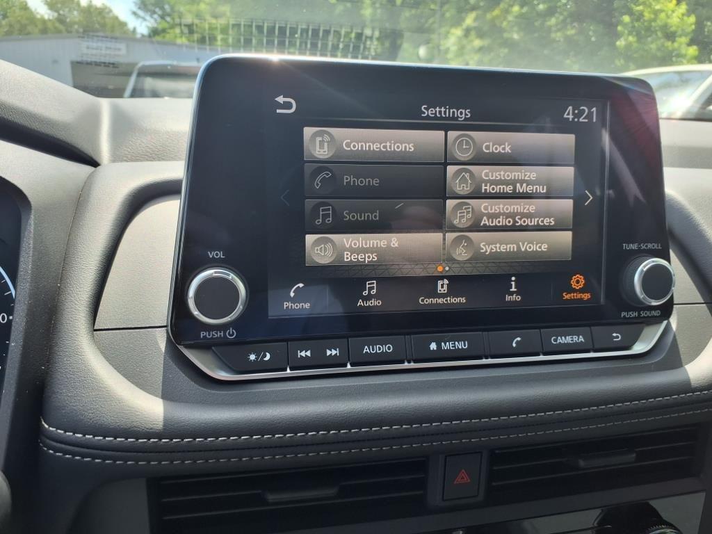 new 2025 Nissan Rogue car, priced at $33,159