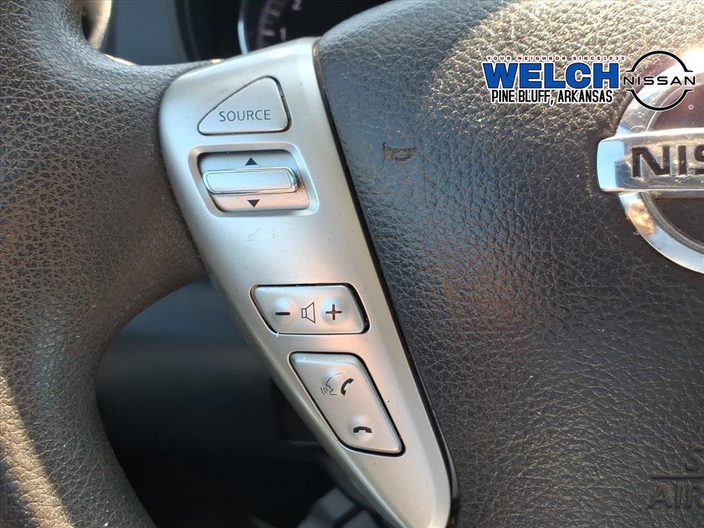 used 2015 Nissan Versa car