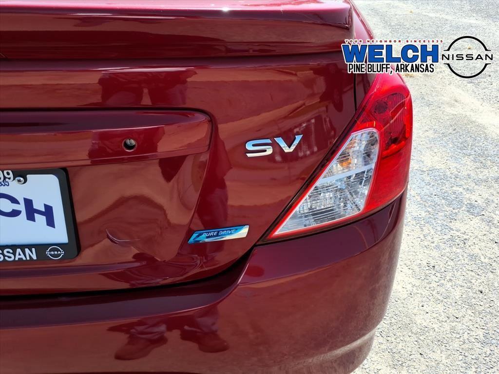 used 2015 Nissan Versa car