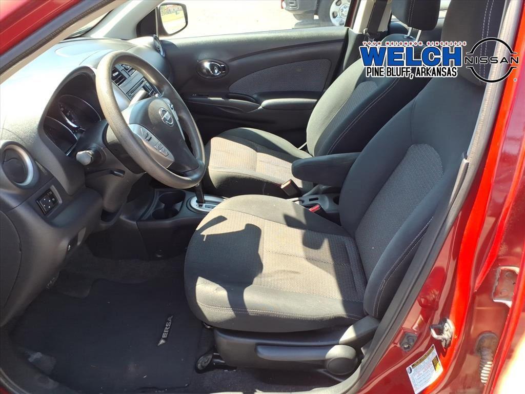 used 2015 Nissan Versa car