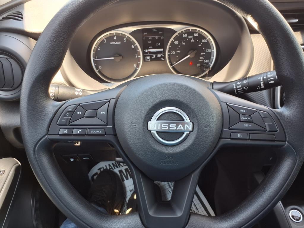 new 2025 Nissan Kicks Play car, priced at $23,754