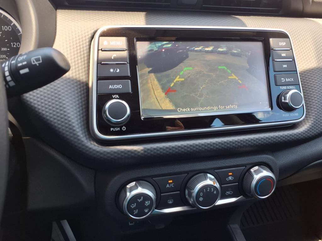 new 2025 Nissan Kicks Play car, priced at $23,754