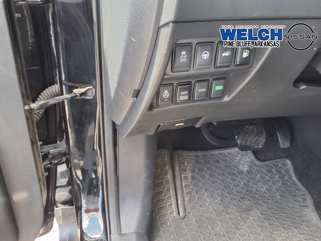 used 2019 Nissan Rogue car, priced at $19,997