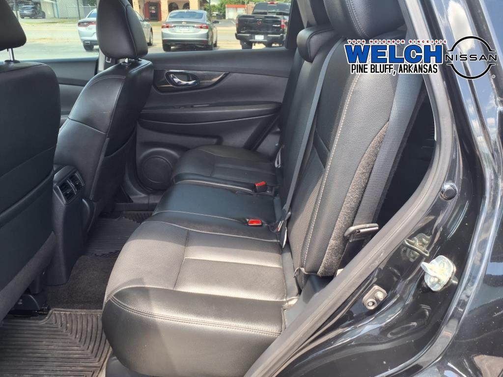 used 2019 Nissan Rogue car, priced at $19,997