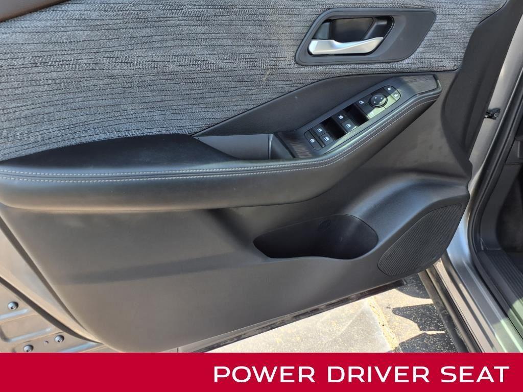 used 2023 Nissan Rogue car, priced at $24,995
