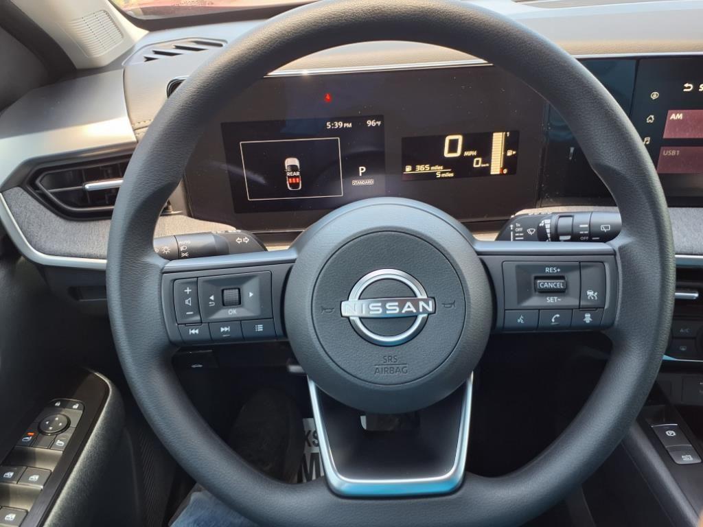 new 2025 Nissan Kicks car, priced at $28,389
