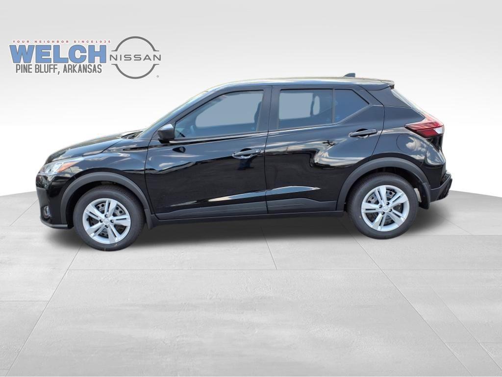 new 2025 Nissan Kicks Play car, priced at $24,349