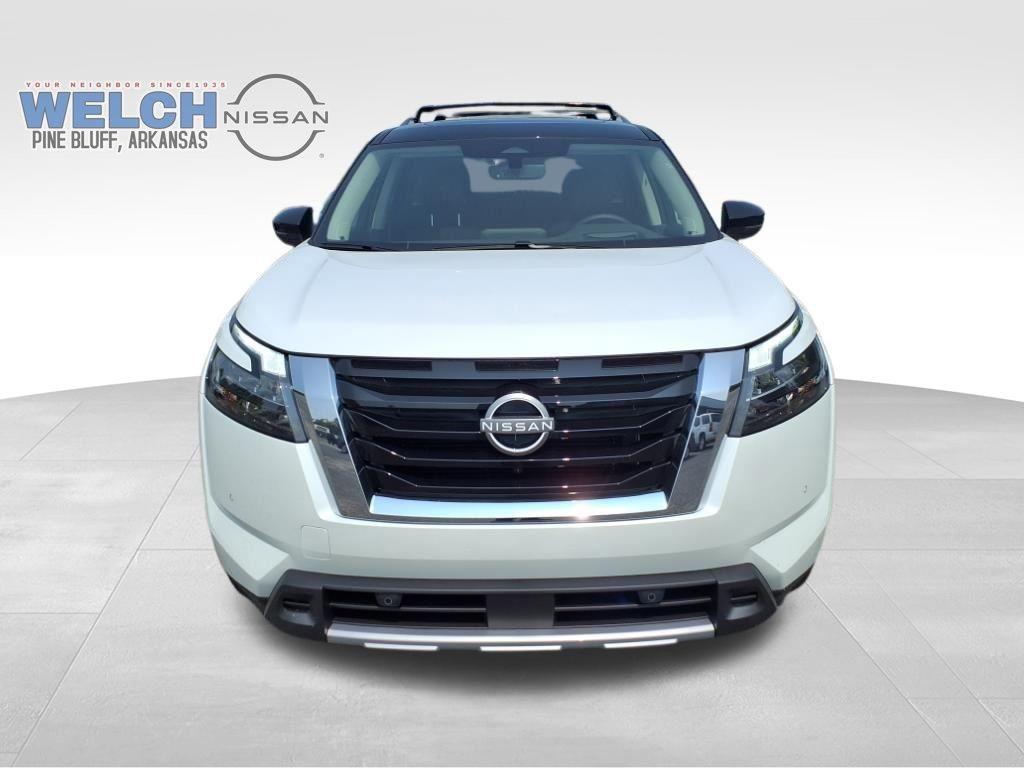 new 2025 Nissan Pathfinder car, priced at $55,034