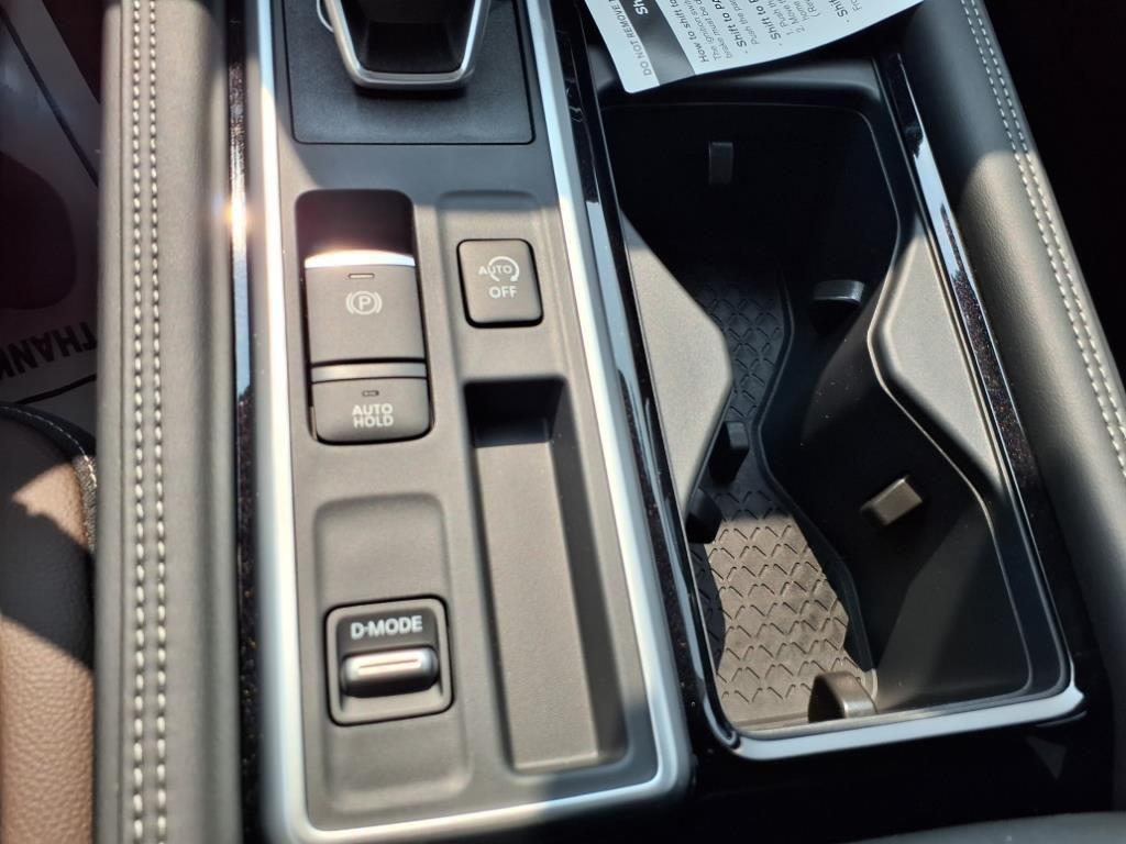 new 2025 Nissan Pathfinder car, priced at $55,034