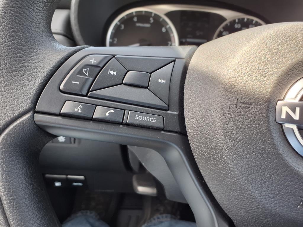 new 2025 Nissan Versa car, priced at $22,399