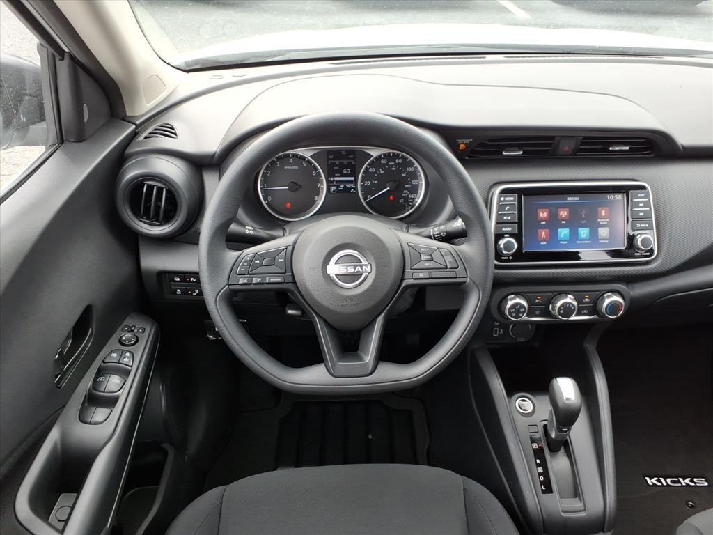 new 2025 Nissan Kicks Play car, priced at $24,454