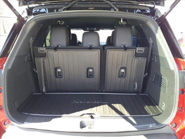 new 2025 Nissan Pathfinder car, priced at $50,094