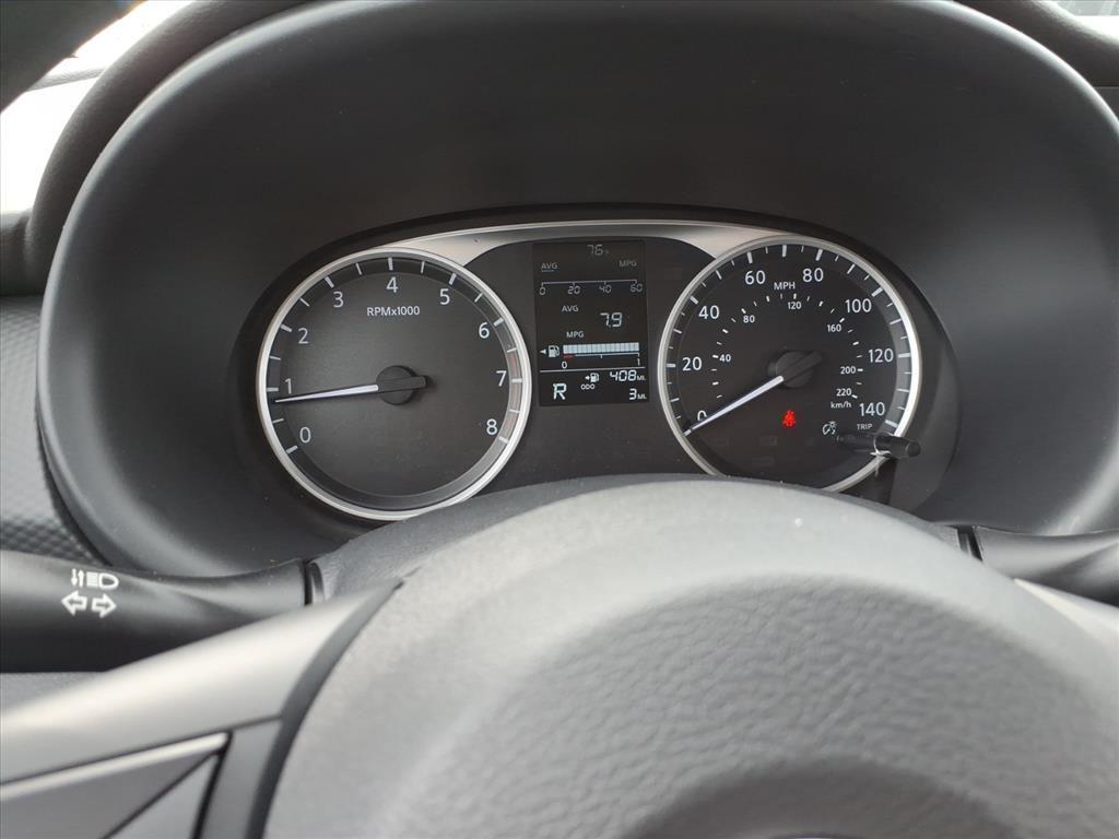 new 2025 Nissan Kicks Play car, priced at $24,474