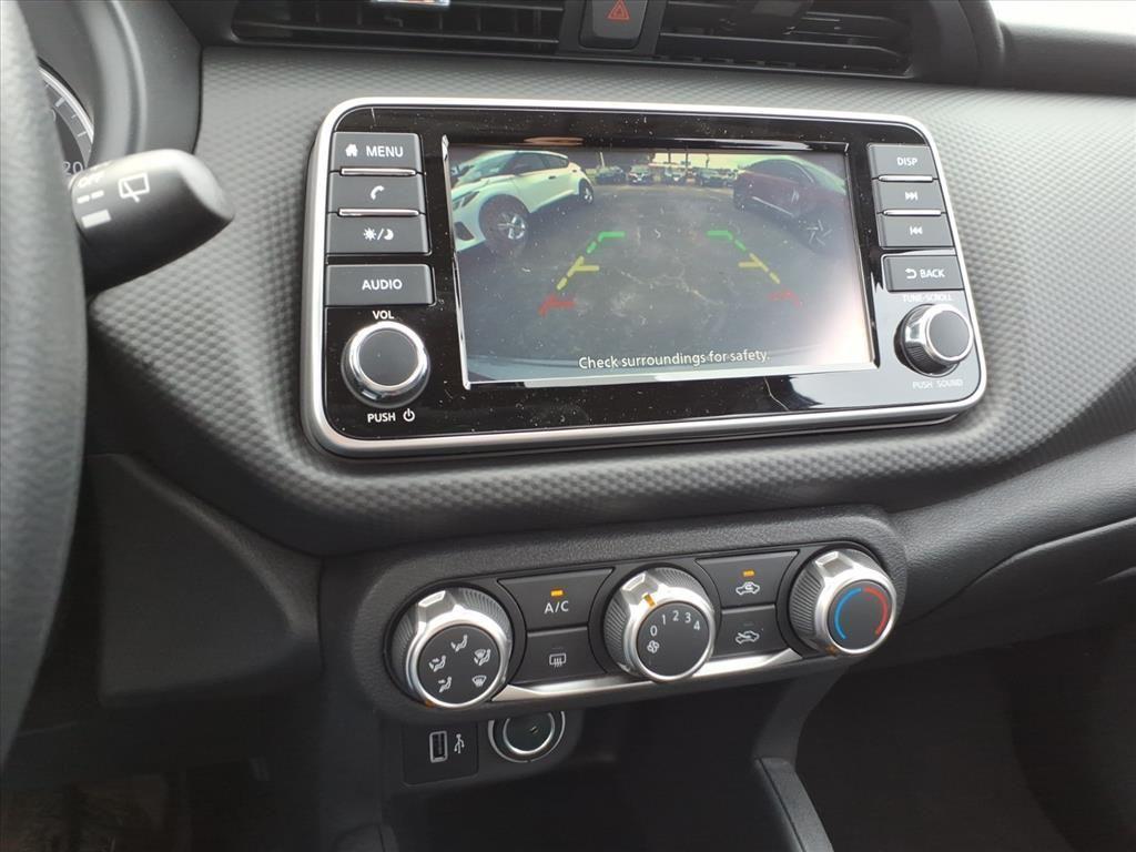 new 2025 Nissan Kicks Play car, priced at $24,474
