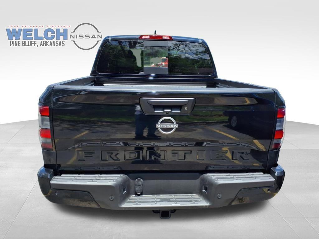 new 2025 Nissan Frontier car, priced at $41,924