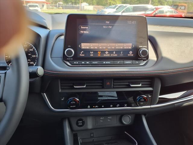 new 2025 Nissan Rogue car, priced at $40,754
