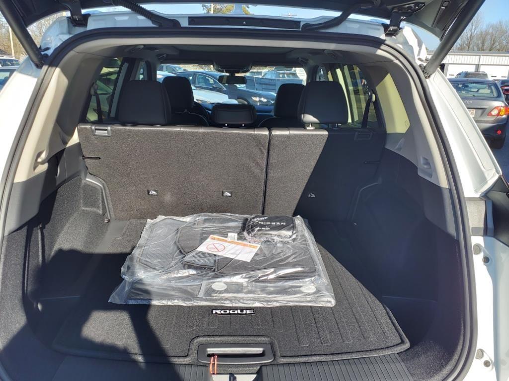 new 2025 Nissan Rogue car, priced at $32,564