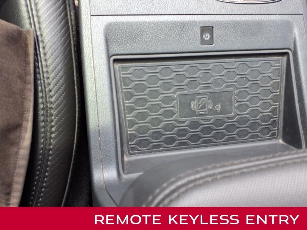 used 2022 Nissan Frontier car, priced at $35,995