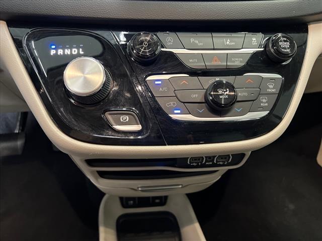 used 2021 Chrysler Pacifica car, priced at $21,810