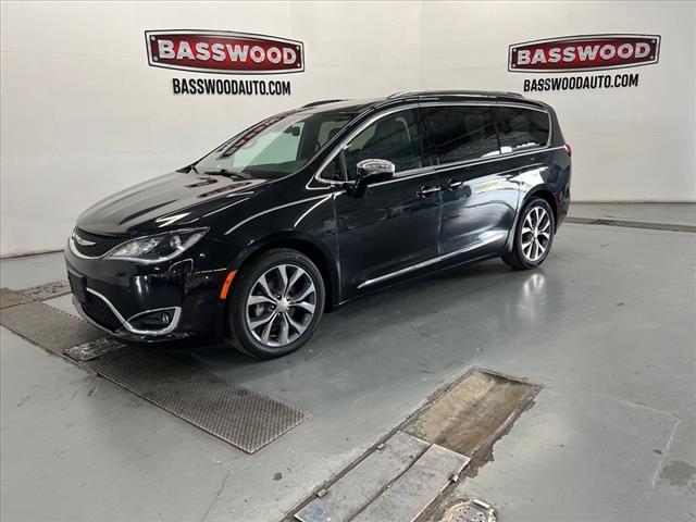 used 2020 Chrysler Pacifica car, priced at $20,887
